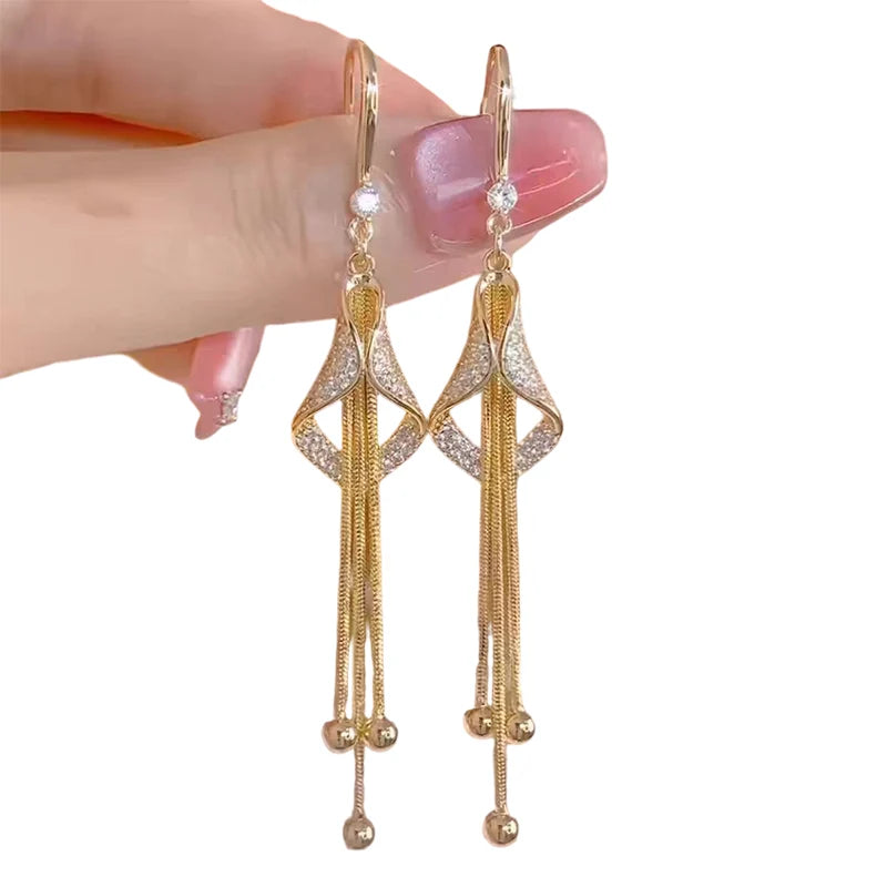 💥Limited Time Discount! 🔥Elegant Geometric Tassel Hook Earrings