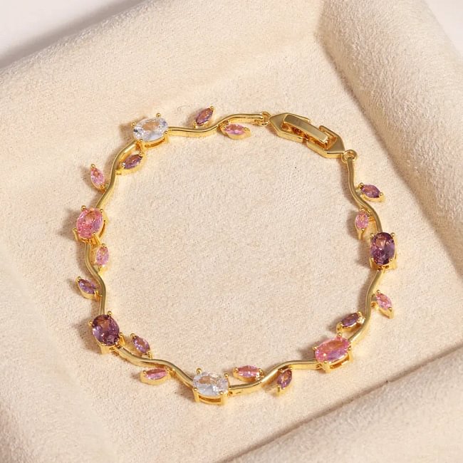 🎁 Exquisite Rose Bracelet