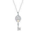 🔮 Shining Key Necklace – Delicate shine, elegant and lightweight – A perfect gift choice for special moments ✨