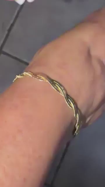 Dainty Flat Twisted Anklet