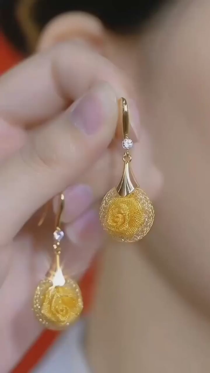 Gold Flower Earrings